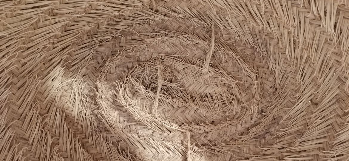 CESTOS, FILOSAS I ARADOS.  Valoramos y trabajamos con artesanías de nuestro patrimonio catalán.