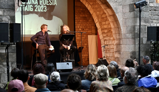 Una lupa que amplia l'Atlàntic