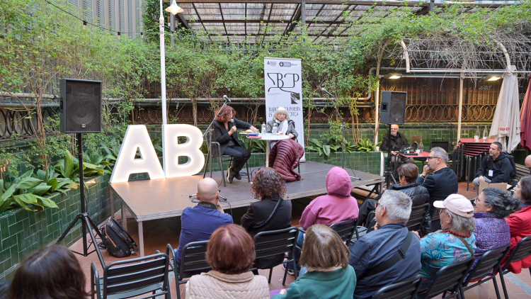 Grans Dames De La Poesia Catalana