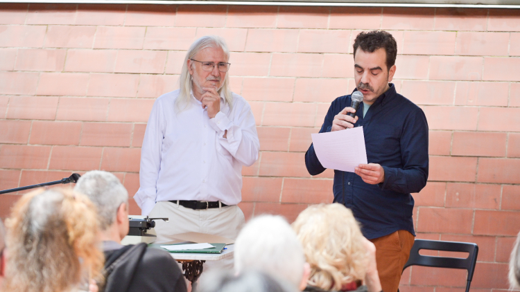 I ara, a fer camí. (Anti) Manifestació