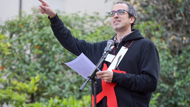 I ara, a fer camí. (Anti) Manifestació