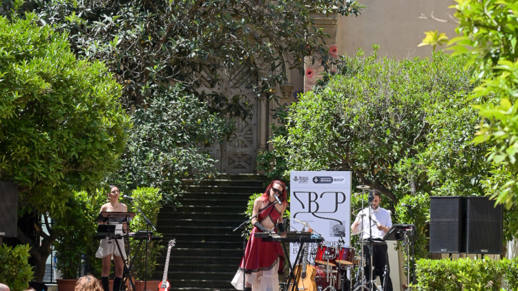 A mamar tots els versos! (Concert)