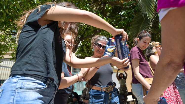 A mamar tots els versos! (Paella)