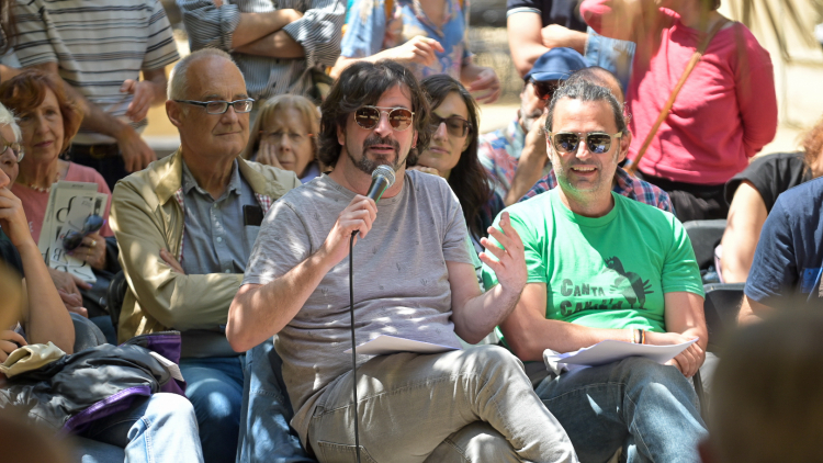 A mamar tots els versos! (Paella)