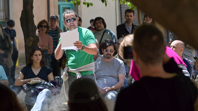 A mamar tots els versos! (Paella)