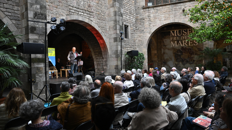 Dos quarts d'enlloc i sentir-me estadant. Homenatge a Teresa d'Arenys