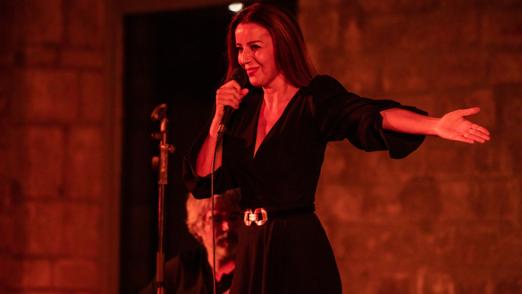 Mariola Membrives canta a Lorca