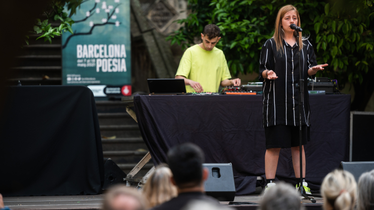 Laura La Montagne & PicoAmperio