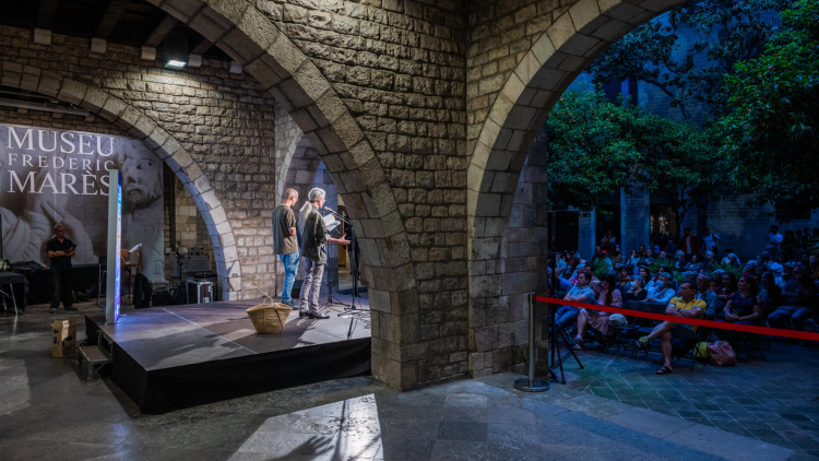 Que n'hi ha per tots i en sobrarà