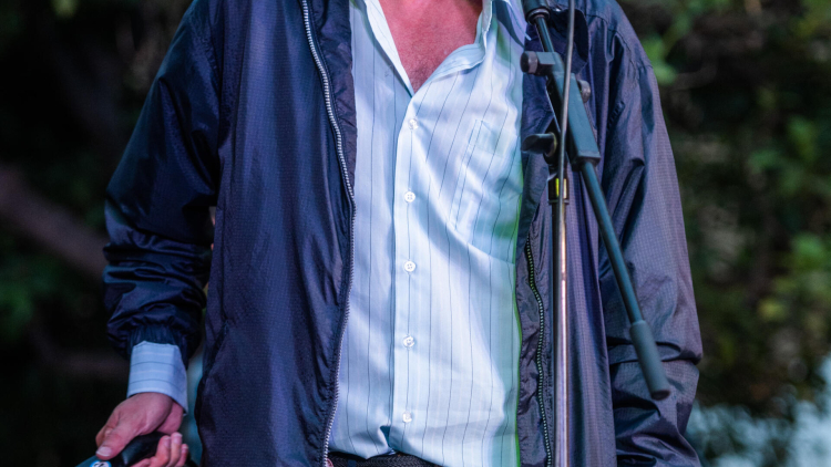 Las víctimas civiles canten la ciència i l'obediència