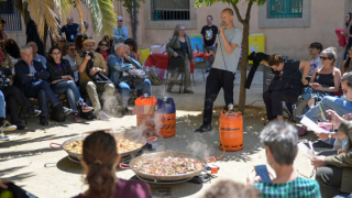 A mamar tots els versos! (Paella)