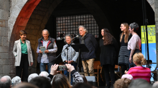 Dos quarts d'enlloc i sentir-me estadant. Homenatge a Teresa d'Arenys