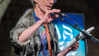 Que n'hi ha per tots i en sobrarà