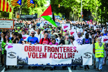 Editorial 5 cat Foto: Pere Virgili
