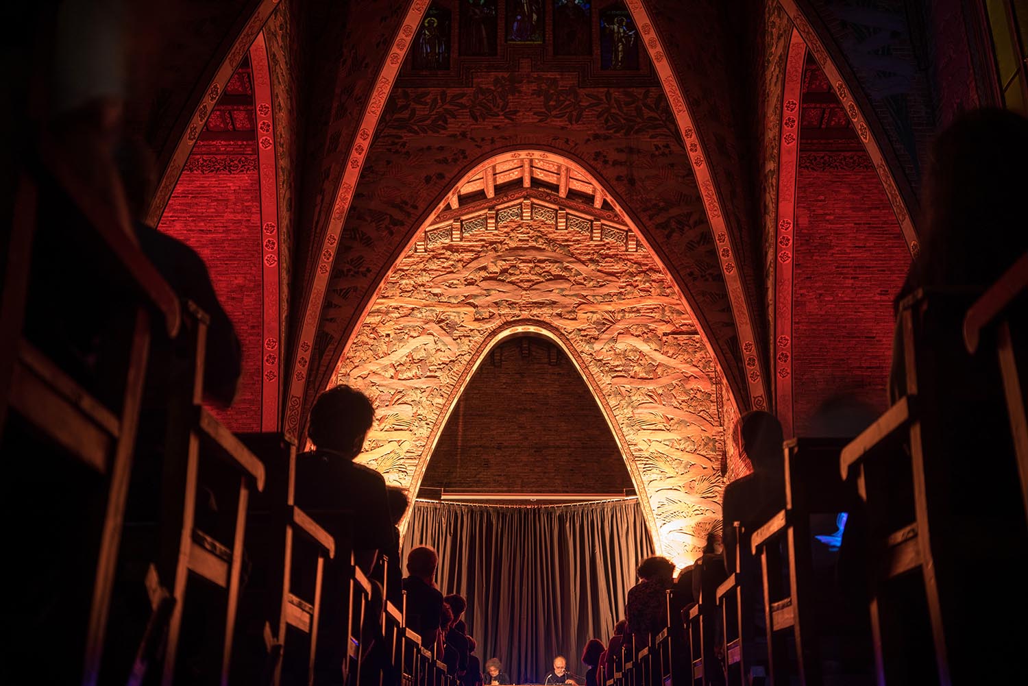 Barcelona 05/10/2019 Actuación del grupo de música experimental Macromassa en la capilla del Col.legi Major Ramon Llull dentro del festival LEM. FOTÓGRAFO SERGI CONESA