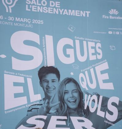 Rètol de l'Ajuntament de Barcelona al Saló de l'Ensenyament