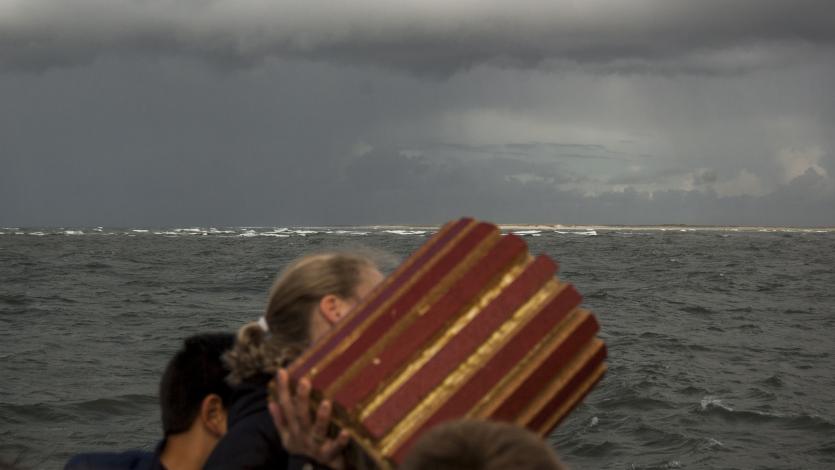 Flaskepost til fremtiden/Message to the future