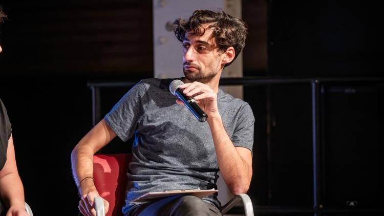 L'IRREAL EN TEATRE, DANSA, POESIA I TITELLES 17