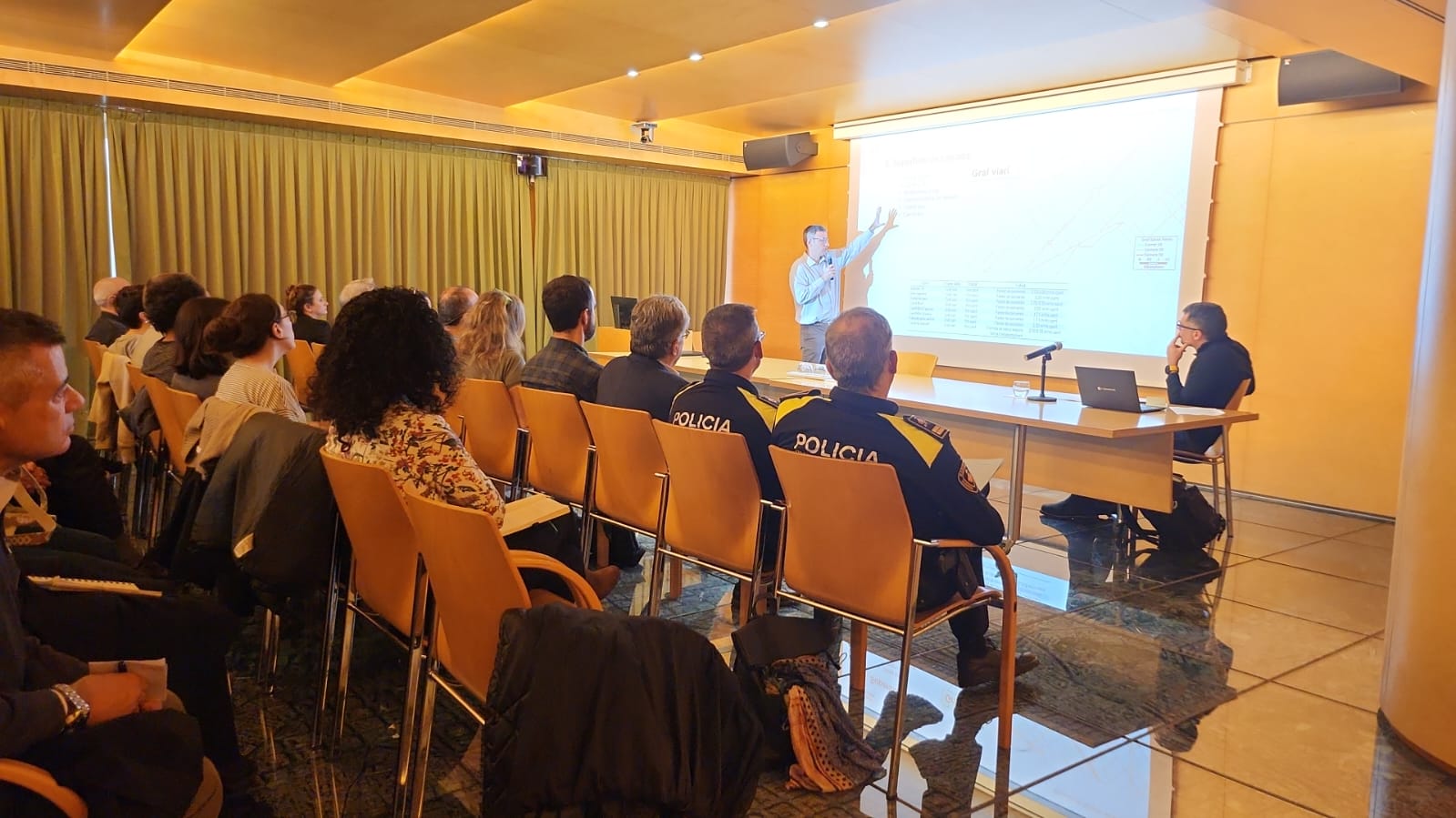 sessio treball dades