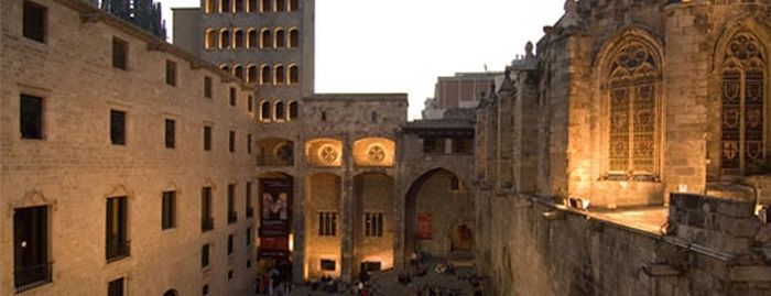 La formació d’una capital. La ciutat medieval