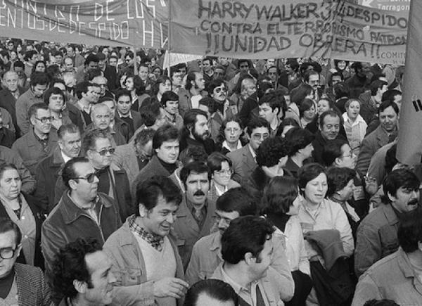 Manifestació de treballadors i treballadores de Harry Walker a Barcelona, el 3 de febrer del 1979. Autor: Pérez de Rozas. Arxiu Fotogràfic de Barcelona