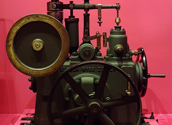 Regulador de turbina marca Escher Wyss de la central hidroelèctrica de Cabdella, de la companyia Energía Eléctrica de Cataluña, SA, 1912