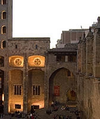 Img 'La Barcelona gòtica, una ciutat en transformació'