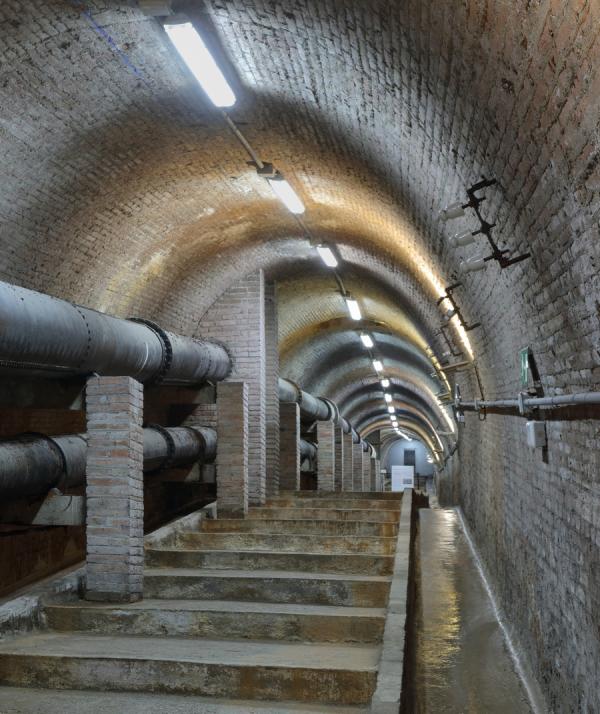 Conductes, dipòsits i comportes. Visita al MUHBA Casa de l'Aigua de la Trinitat Vella