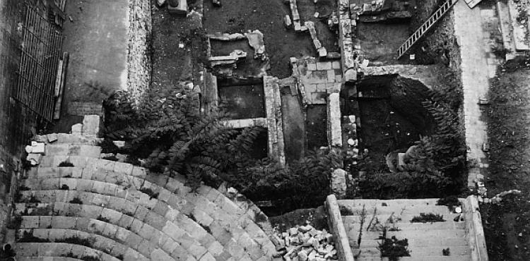 Vista de les excavacions de la plaça del Rei. Any 1931 