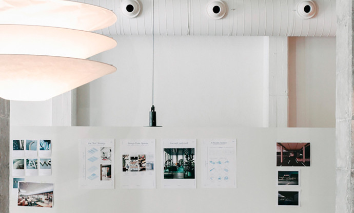 Vista interior de la zona de trabajo del estudio