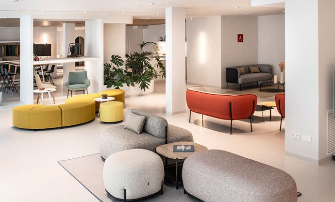 Imagen interior del showroom de Actiu en Barcelona