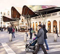 Fachada del Mercado de Santa Caterina