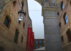 Entrada del Museo de Historia de Cataluña