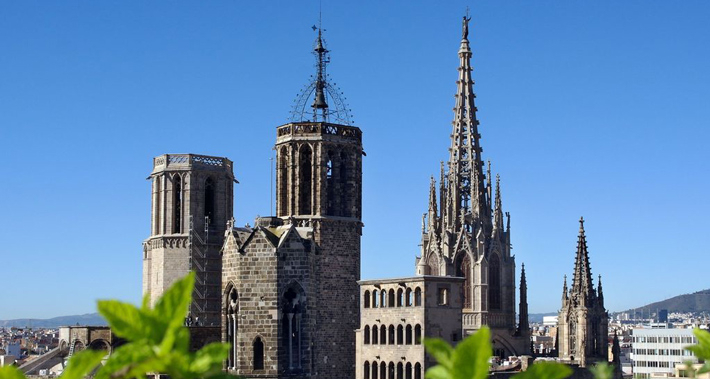Campanarios de la catedral de Barcelona