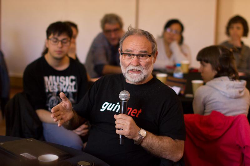 Taller de podcast amb Carne Cruda. Foto de Nikoline Arns.