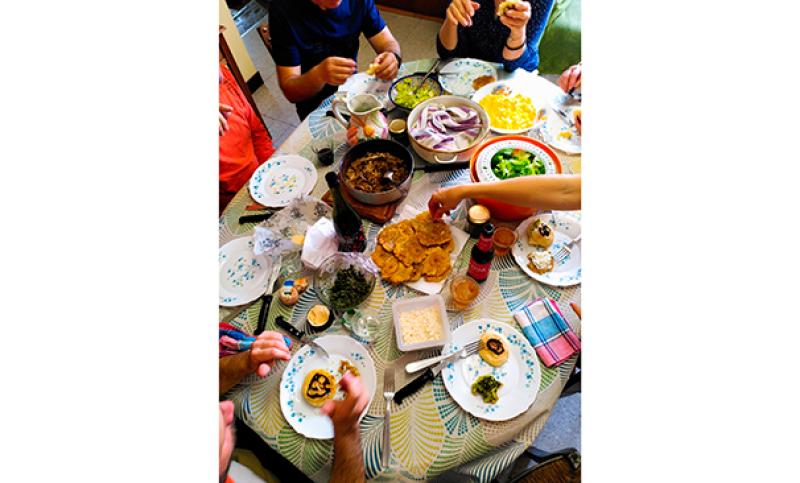 Menjar aquí i ara: berenar-sopar